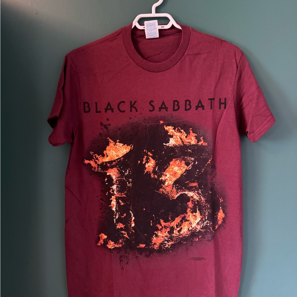 BNWOT Maroon Black Sabbath Concert Tee Unisex